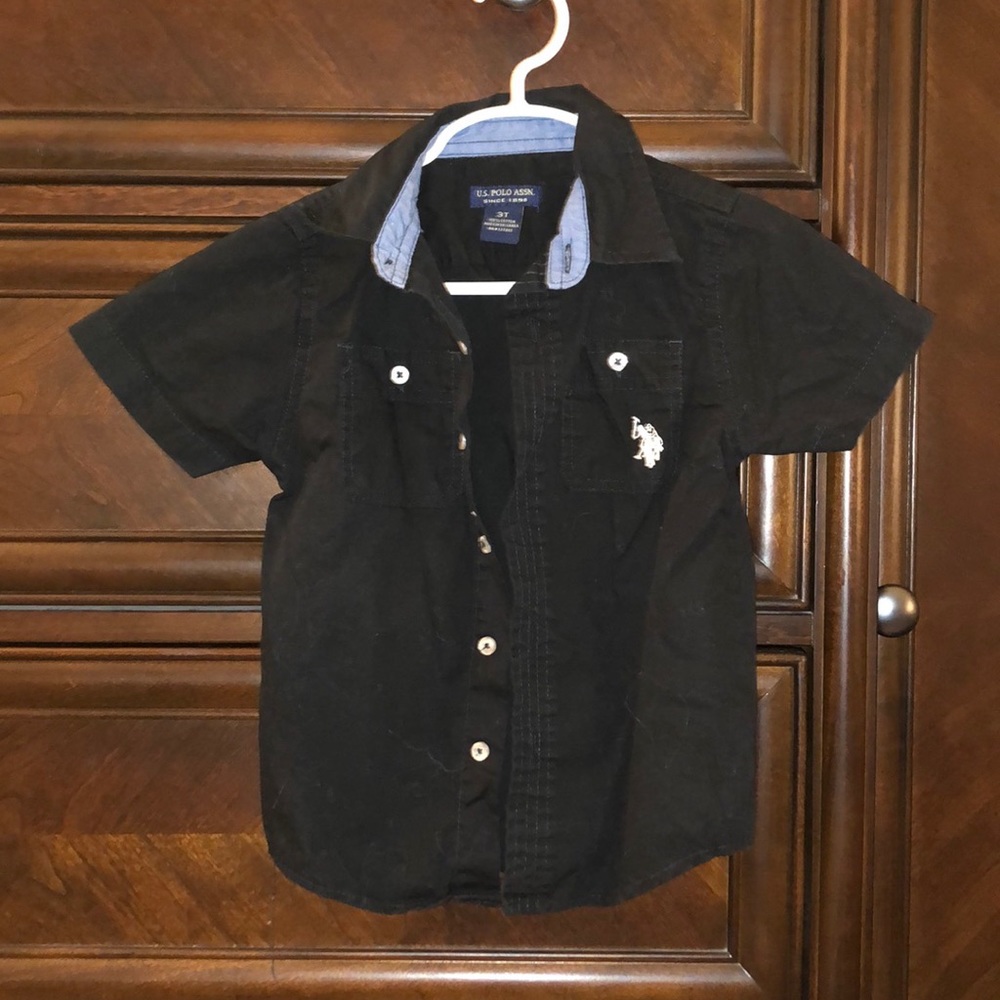 Boys short sleeve button down shirt